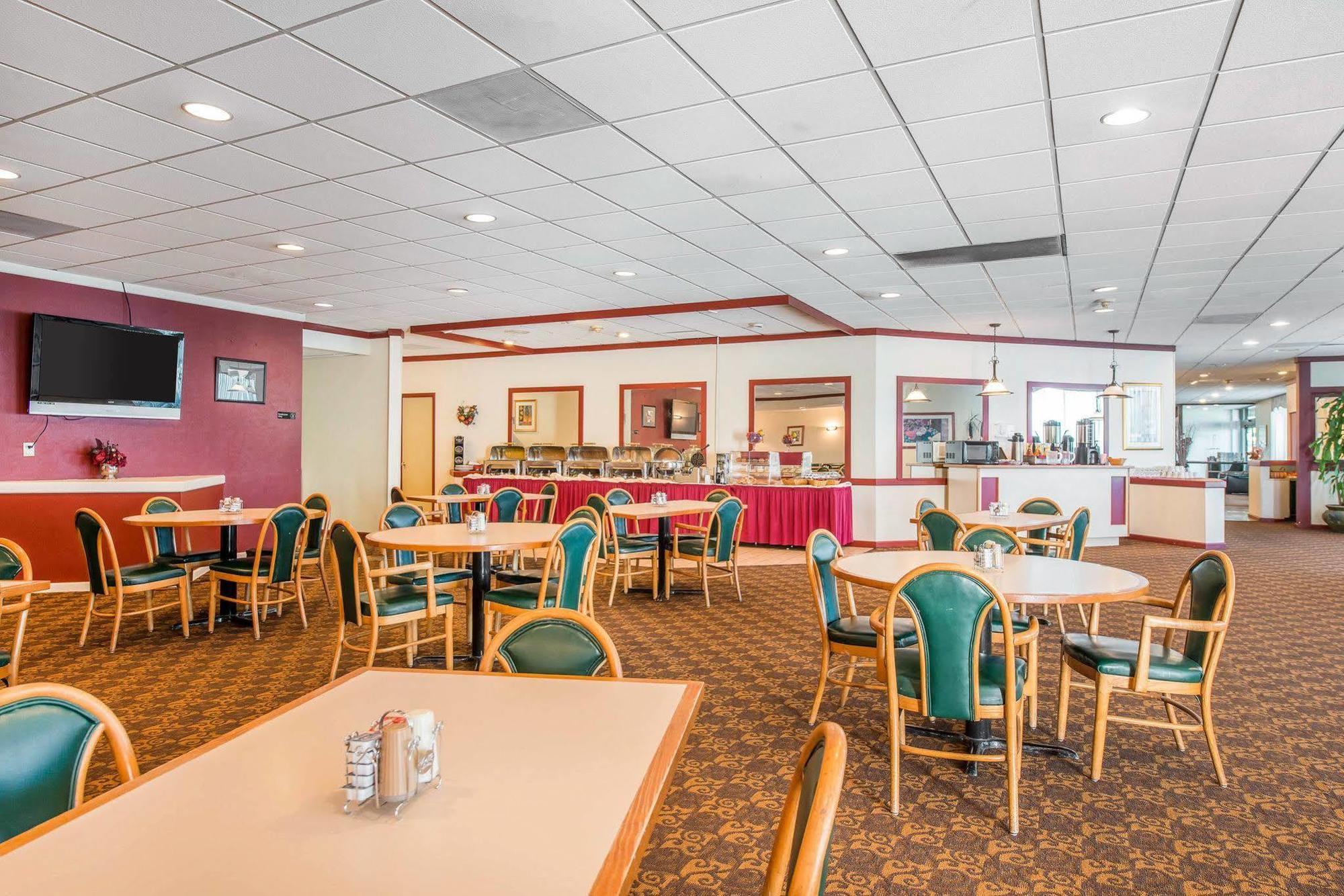 Clarion Inn And Events Center Pueblo North Exteriér fotografie